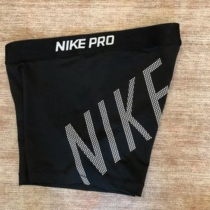 Nike Pro 4” short